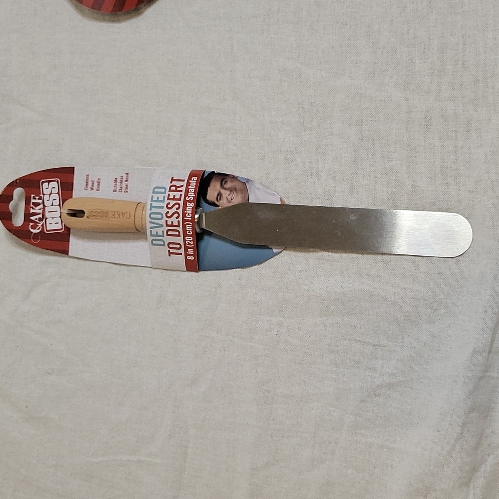 Cake Boss Bakeware 3pc set - Picture 3 of 7